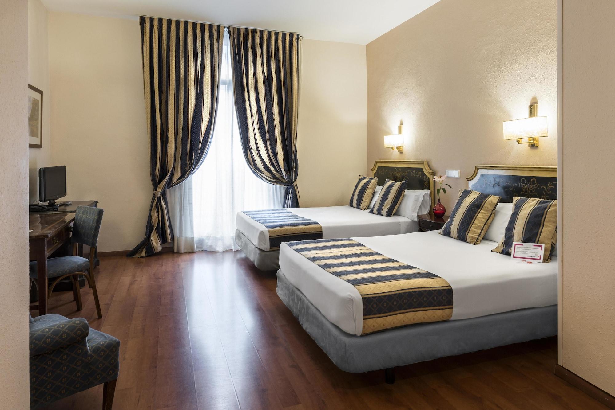 Oriente Atiram Hotel Барселона Екстер'єр фото