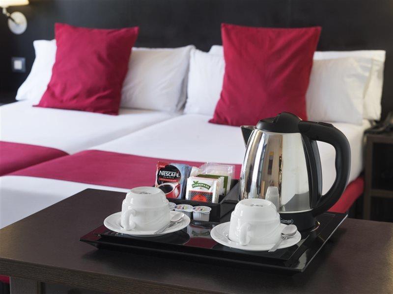 Oriente Atiram Hotel Барселона Екстер'єр фото