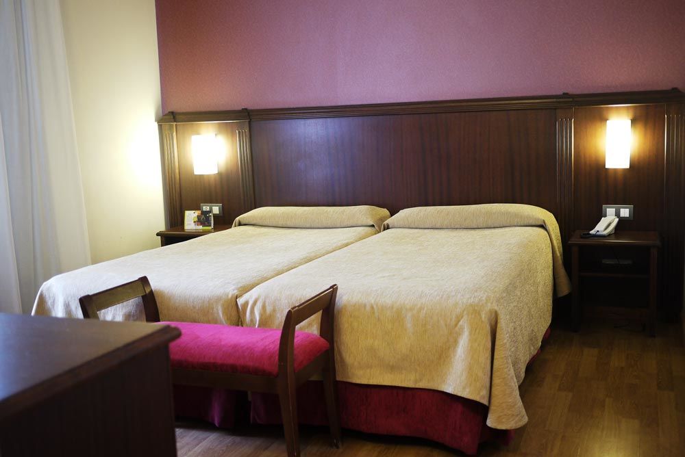 Oriente Atiram Hotel Барселона Екстер'єр фото