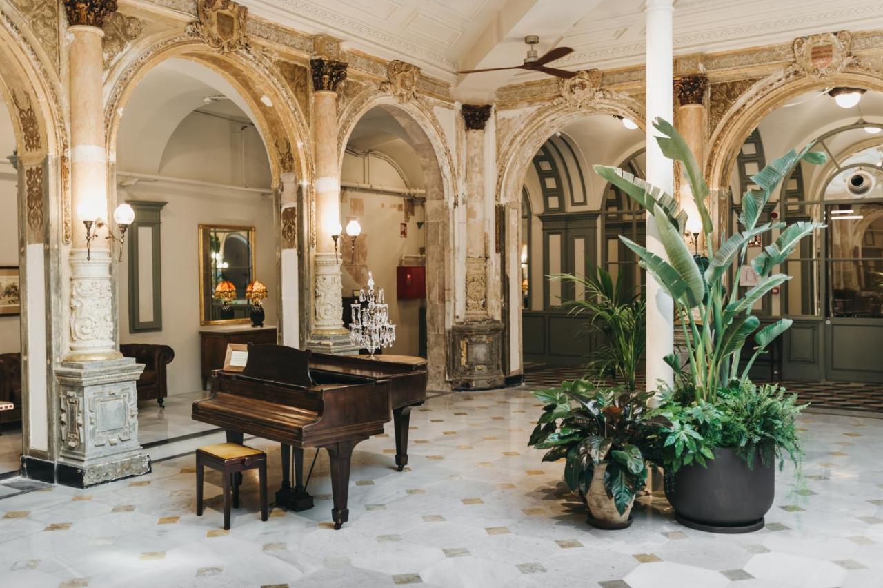 Oriente Atiram Hotel Барселона Екстер'єр фото