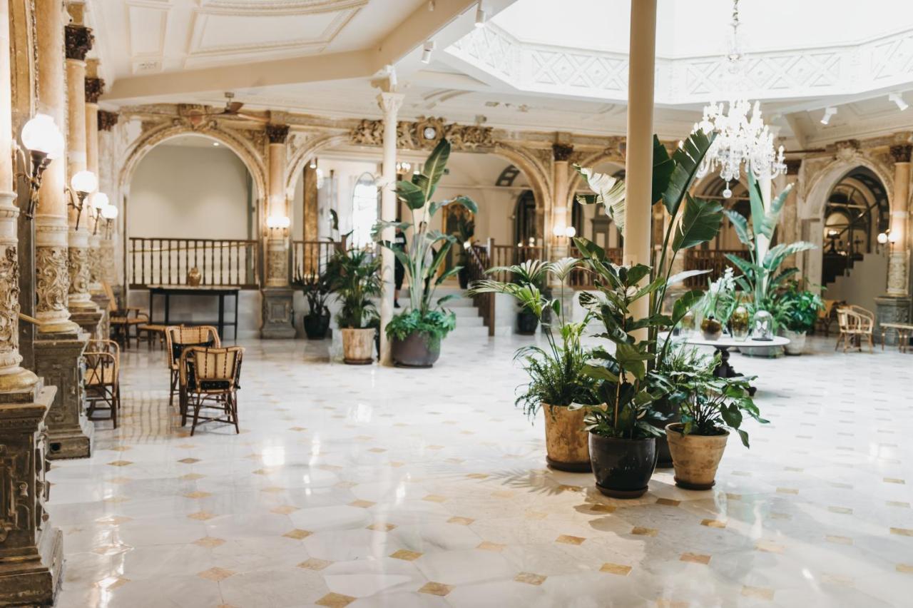 Oriente Atiram Hotel Барселона Екстер'єр фото